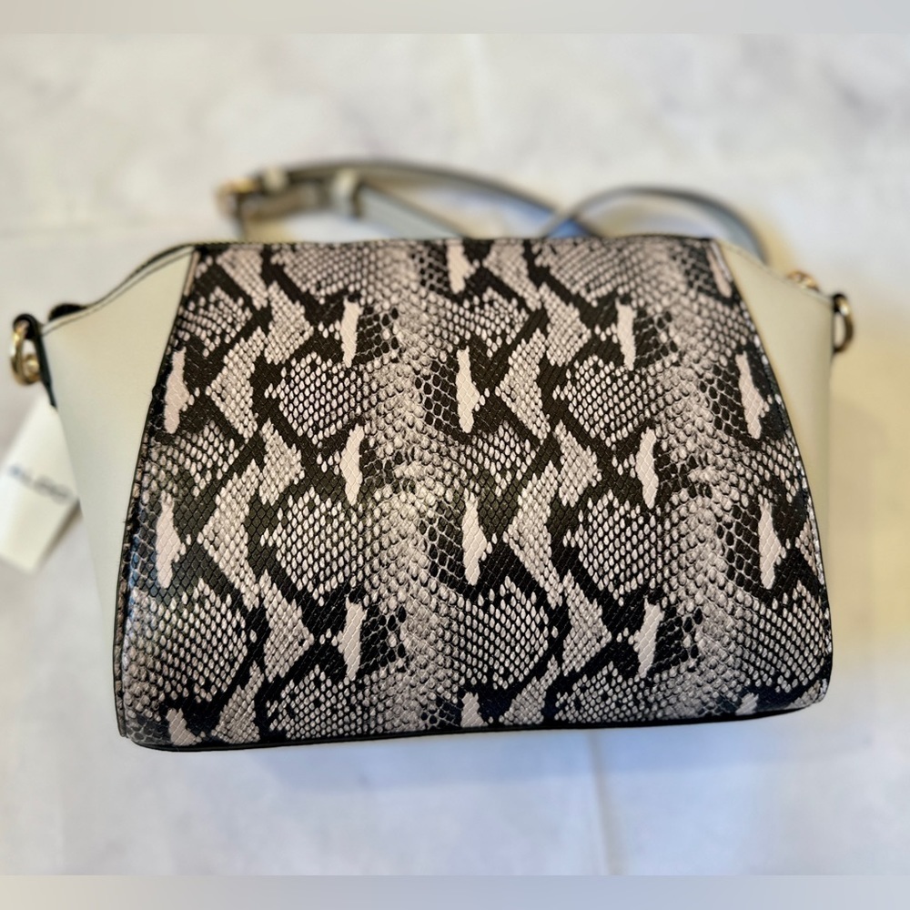 #19 NWT ALDO Etiraseann Handbag in Snakeskin/Cream - Picture 2 of 8
